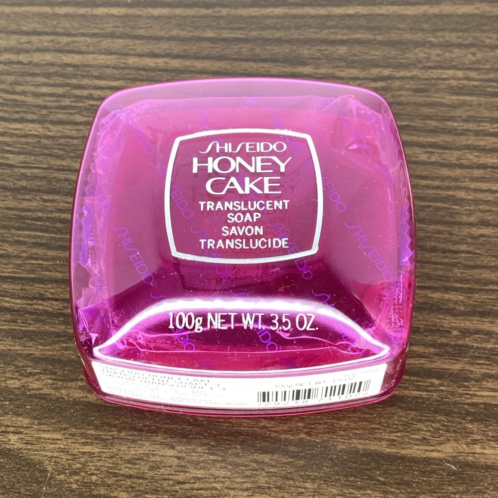 SHISEIDO Honey Cake Translucent Soap Ruby Red in Case
